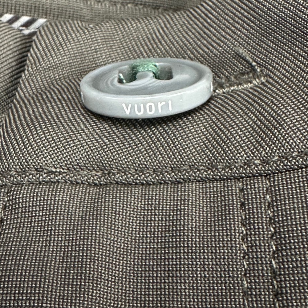 Vuori Meta Pant Mens 31x30 Dark Oregano Athletic Slim Stretch Tech Chino Travel - Picture 5 of 16